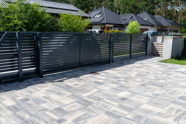 Best Driveway Paving Contractor  in Star Valley Ranch, WY